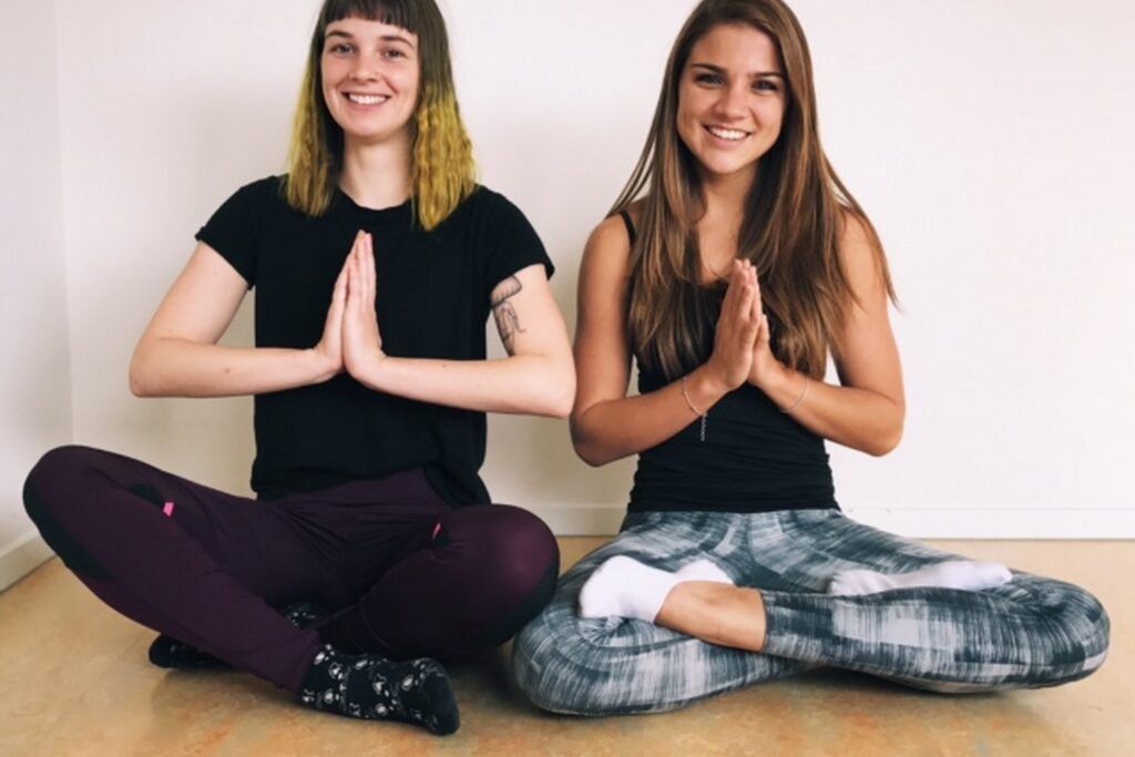 Yoga met Irene en Danique